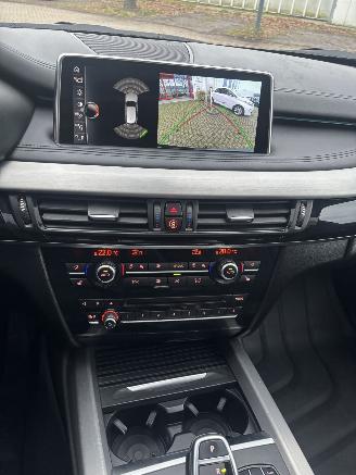 BMW X5 XDRIVE30D GRIJS KENTEKEN MET NIEUWE MOTOR EN APK picture 19