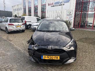 skadebil auto Toyota Yaris 1.0 VVT-I ACTIVE 2022/1