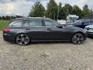 Mercedes C-klasse 300 e Plug-in Hybride T-Model picture 15