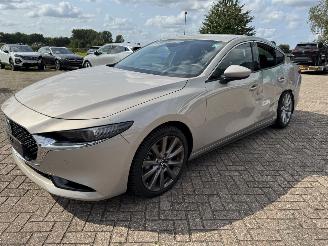 Mazda 3 2.5 -104 Kw e Sky Active G Automaat picture 8