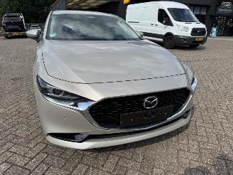 Mazda 3 2.5 -104 Kw e Sky Active G Automaat picture 4