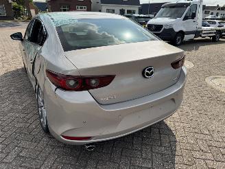 Mazda 3 2.5 -104 Kw e Sky Active G Automaat picture 17