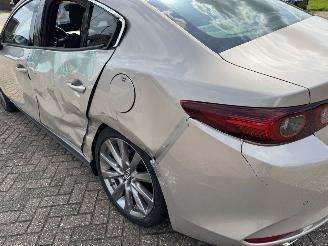 Mazda 3 2.5 -104 Kw e Sky Active G Automaat picture 24