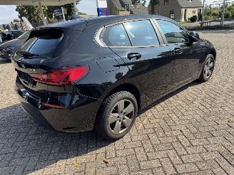 BMW 1-serie 118 I  Automaat  Advance picture 4