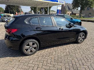 BMW 1-serie 118 I  Automaat  Advance picture 3