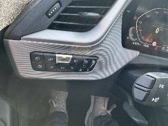 BMW 1-serie 118 I  Automaat  Advance picture 28