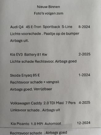 krockskadad bil auto Audi Q4 E-Tron 45E Sportback S-Line 2024/8