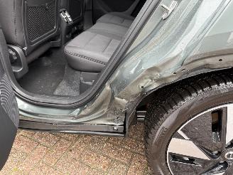 Volvo EX40 Extended Range 180 Kw picture 15