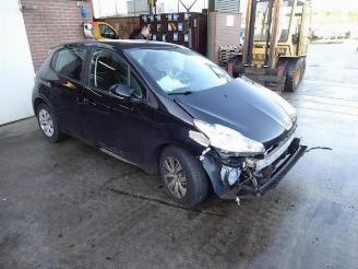 Peugeot 208 208 I (CA/CC/CK/CL), Hatchback, 2012 / 2019 1.2 Vti 12V PureTech 82 picture 3