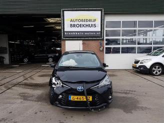 demontáž osobní automobily Toyota Yaris Yaris III (P13), Hatchback, 2010 / 2020 1.5 16V Hybrid 2019/11