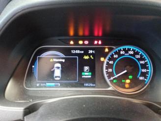 Nissan Leaf Leaf (ZE1), Hatchback, 2017 39/40kWh picture 15