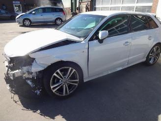 Audi A3 A3 Sportback (8VA/8VF), Hatchback 5-drs, 2012 / 2020 1.0 TFSI 12V picture 2