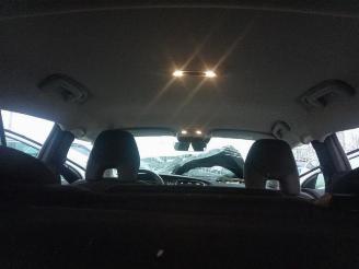 Volvo V-40 V40 (MV), Hatchback 5-drs, 2012 / 2019 2.0 D2 16V picture 24