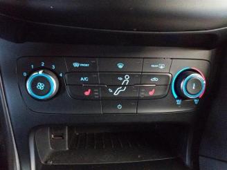 Ford Focus Focus 3 Wagon, Combi, 2010 / 2020 1.0 Ti-VCT EcoBoost 12V 140 picture 19