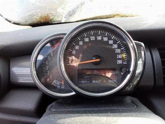 Mini Cooper Mini (F56), Hatchback 3-drs, 2013 1.5 12V Cooper picture 22