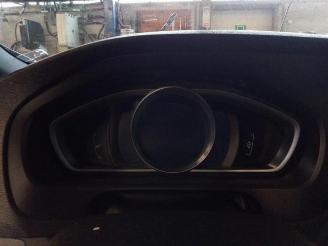 Volvo V-40 V40 (MV), Hatchback 5-drs, 2012 / 2019 2.0 D2 16V picture 27