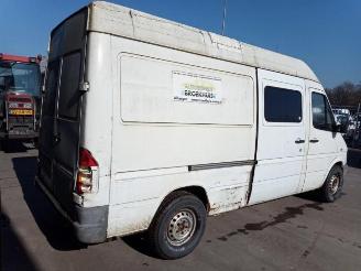 Mercedes Sprinter Sprinter 2t (901/902), Bus, 1995 / 2006 210D picture 6