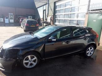 Volvo V-40 V40 (MV), Hatchback 5-drs, 2012 / 2019 1.6 T3 GTDi 16V picture 6