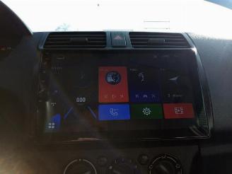 Suzuki Swift Swift (ZA/ZC/ZD1/2/3/9), Hatchback, 2005 / 2011 1.3 VVT 16V picture 27