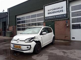Coche siniestrado Volkswagen Up! Up! (121), Hatchback, 2011 1.0 12V 60 2013/5