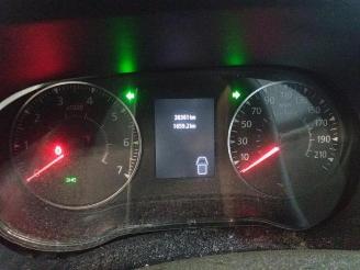 Renault Master Master III (EV/HV/UV/VA/VB/VD/VF/VG/VJ), Chassis-Cabine, 2010 2.3 dCi 145 16V FWD picture 33