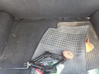 Dacia Sandero Sandero I (BS), Hatchback, 2008 / 2013 1.2 16V picture 22