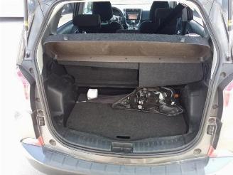 Toyota Verso S Verso S, MPV, 2010 / 2016 1.33 16V Dual VVT-I picture 12