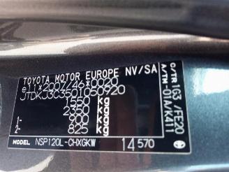 Toyota Verso S Verso S, MPV, 2010 / 2016 1.33 16V Dual VVT-I picture 29