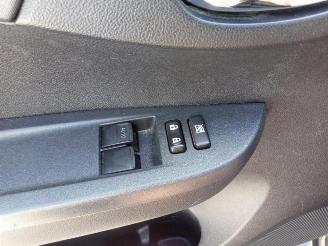 Toyota Verso S Verso S, MPV, 2010 / 2016 1.33 16V Dual VVT-I picture 17