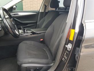 BMW 5-serie Touring 520d Executive picture 26