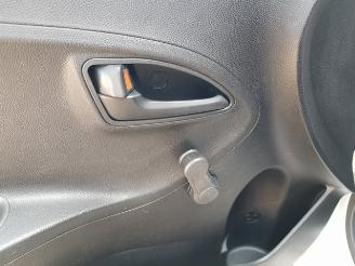 Kia Picanto 1.0 CVVT EconomyLine picture 20