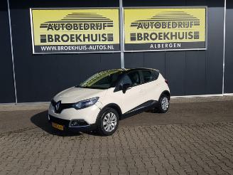 Avarii autoturisme Renault Captur 0.9 TCe Expression 2014/6
