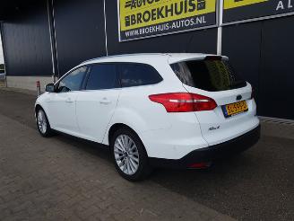 Ford Focus 1.0 Titanium picture 7