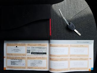 Citroën C3 1.2 PureTech Collection picture 17