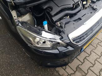 Peugeot 108 1.0 e-VTi Active picture 11