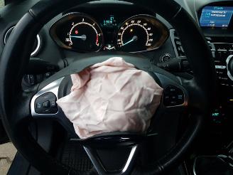 Ford Fiesta 1.6 TDCi Lease Titanium picture 16