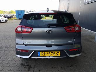 Kia Niro 1.6 GDi Hybrid ExecutiveLine picture 5