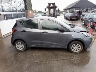Hyundai I-10 i10 (B5), Hatchback, 2013 / 2019 1.0 12V picture 2