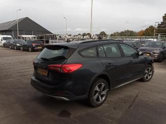 Ford Focus Focus 4 Wagon, Combi, 2018 1.0 Ti-VCT EcoBoost 12V 125 picture 3