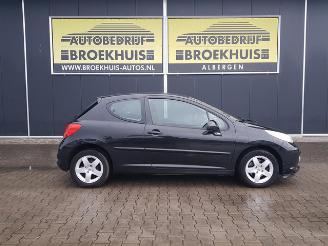 Peugeot 207 1.4 VTi XS Pack picture 4