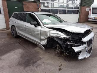 Volvo V-60 V60 II (ZW), Combi, 2018 2.0 T8 16V Plug-in Hybrid AWD picture 7