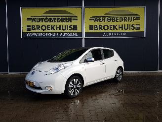 uszkodzony samochody osobowe Nissan Leaf Tekna Limited Edition 24 kWh 2015/10