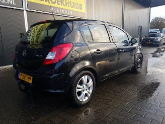 Opel Corsa 1.3 CDTi EcoFlex S/S Cosmo picture 8