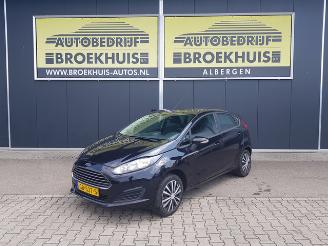 Damaged car Ford Fiesta 1.0 Style 2015/4