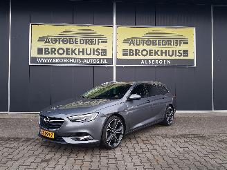 uszkodzony samochody osobowe Opel Insignia Sports Tourer 1.5 Turbo Innovation 2019/3