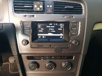 Volkswagen Golf 1.2 TSI Trendline picture 17