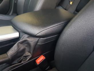 BMW 1-serie 120i High Executive picture 25