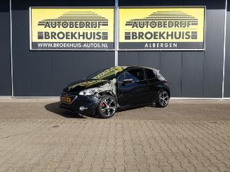 Schadeauto Peugeot 208 1.6 THP GTi 2014/9