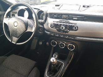 Alfa Romeo Giulietta 1.4 T Distinctive picture 13