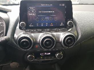 Nissan Juke 1.0 DIG-T N-Design Automatic picture 19